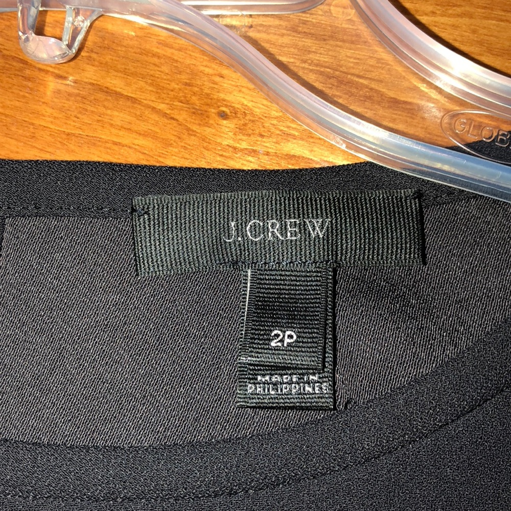 J CREWS, Black TOP. - Picture 7 of 8